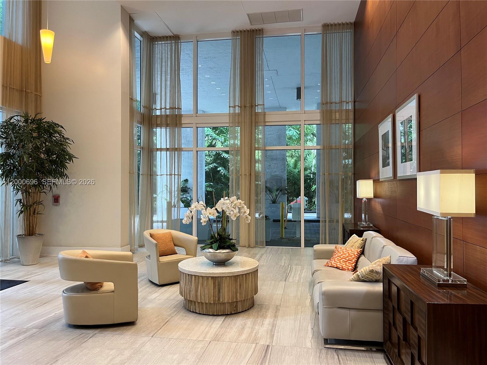 TERRAZAS RIVERPARK VILLAG - Residential