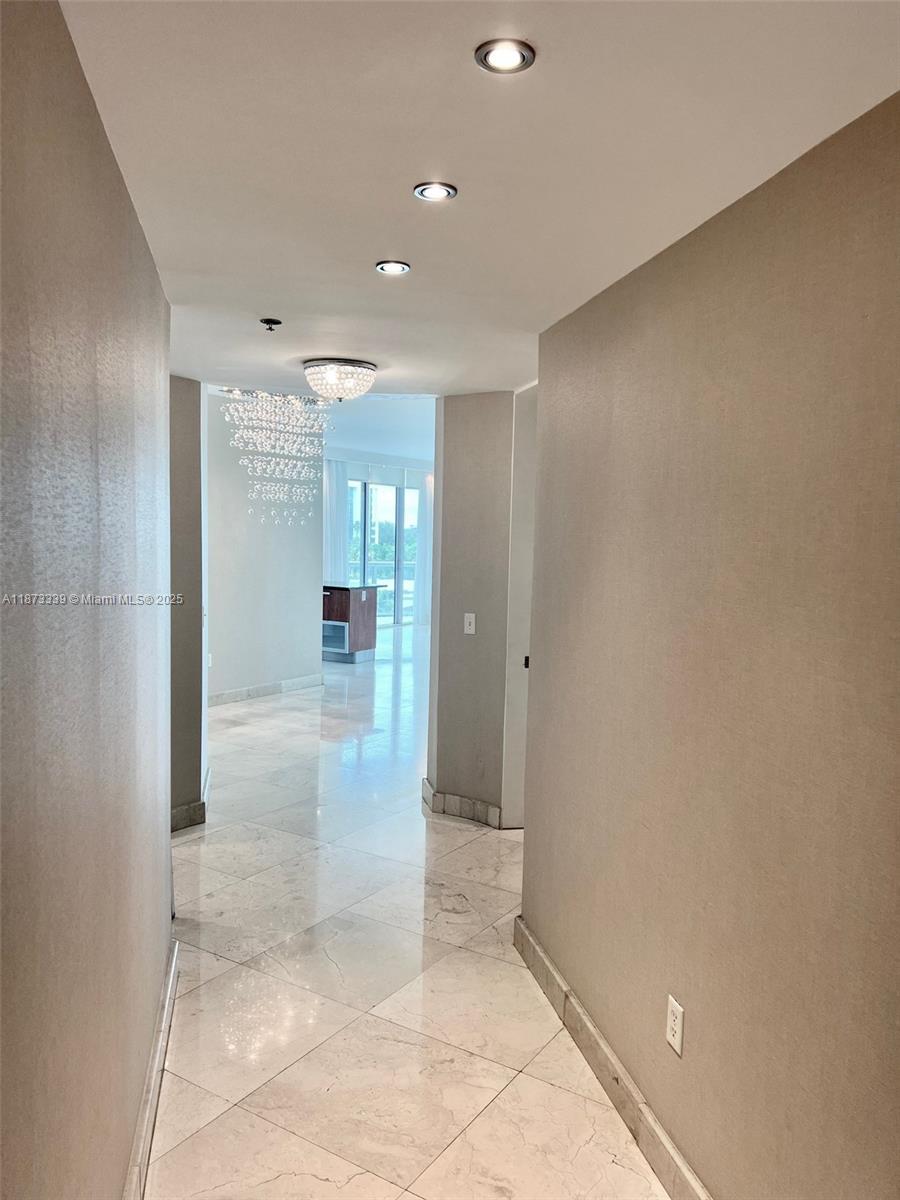 THE ATRIUM AT AVENTURA CO - Residential Lease