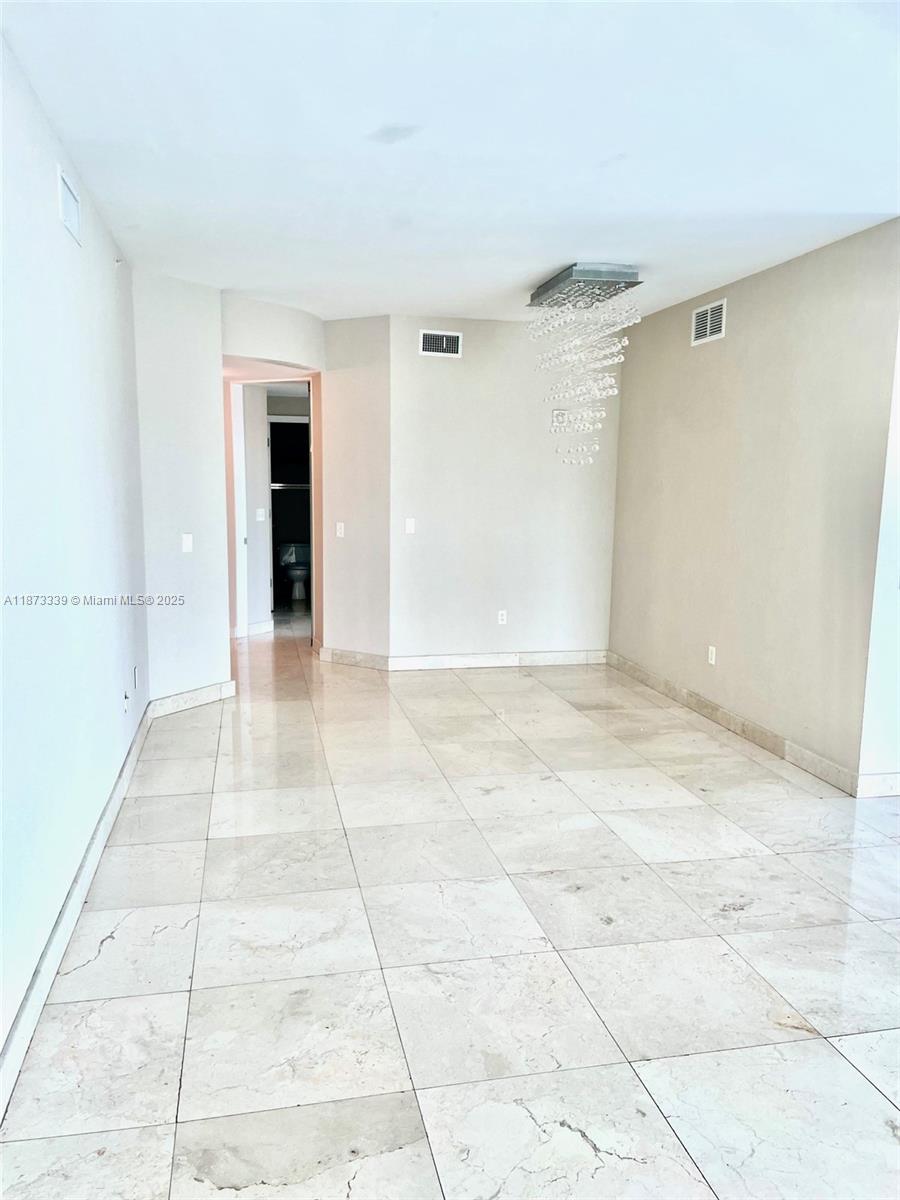 THE ATRIUM AT AVENTURA CO - Residential Lease