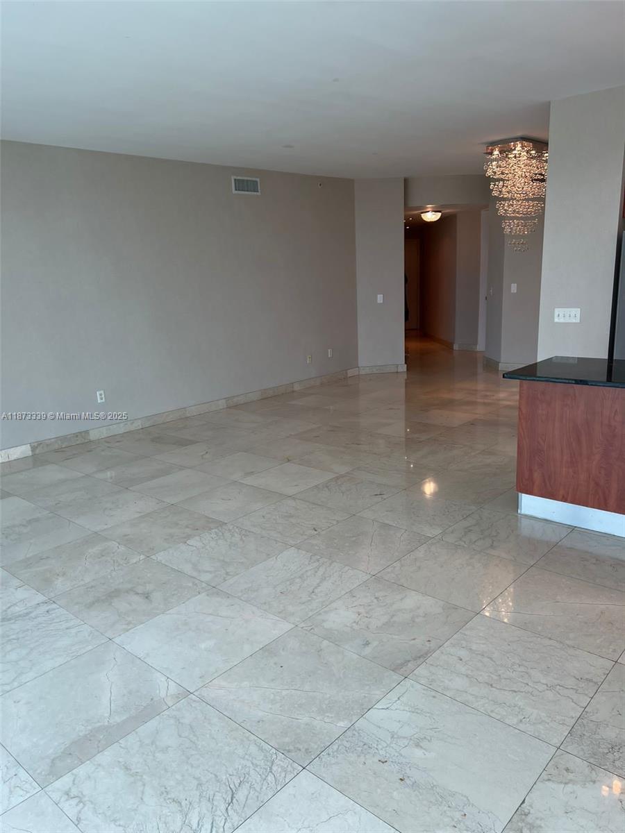 THE ATRIUM AT AVENTURA CO - Residential Lease