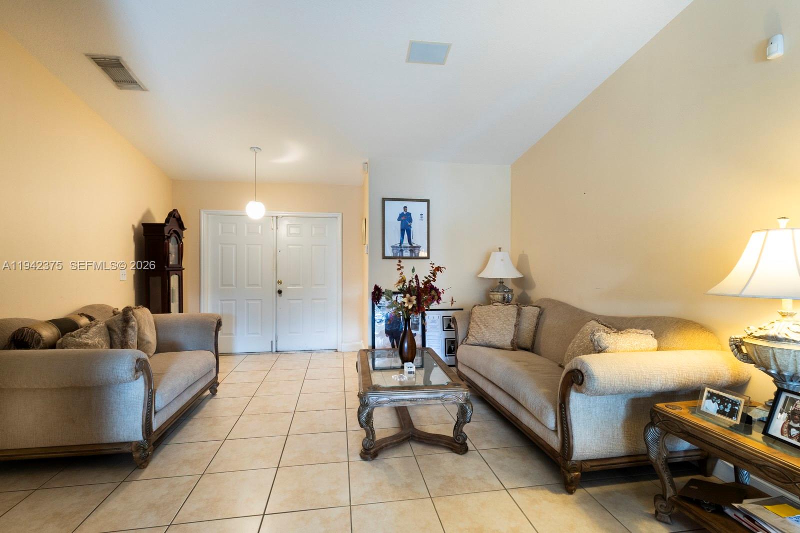 MAJESTIC ESTATES 1ST ADDN - Residential