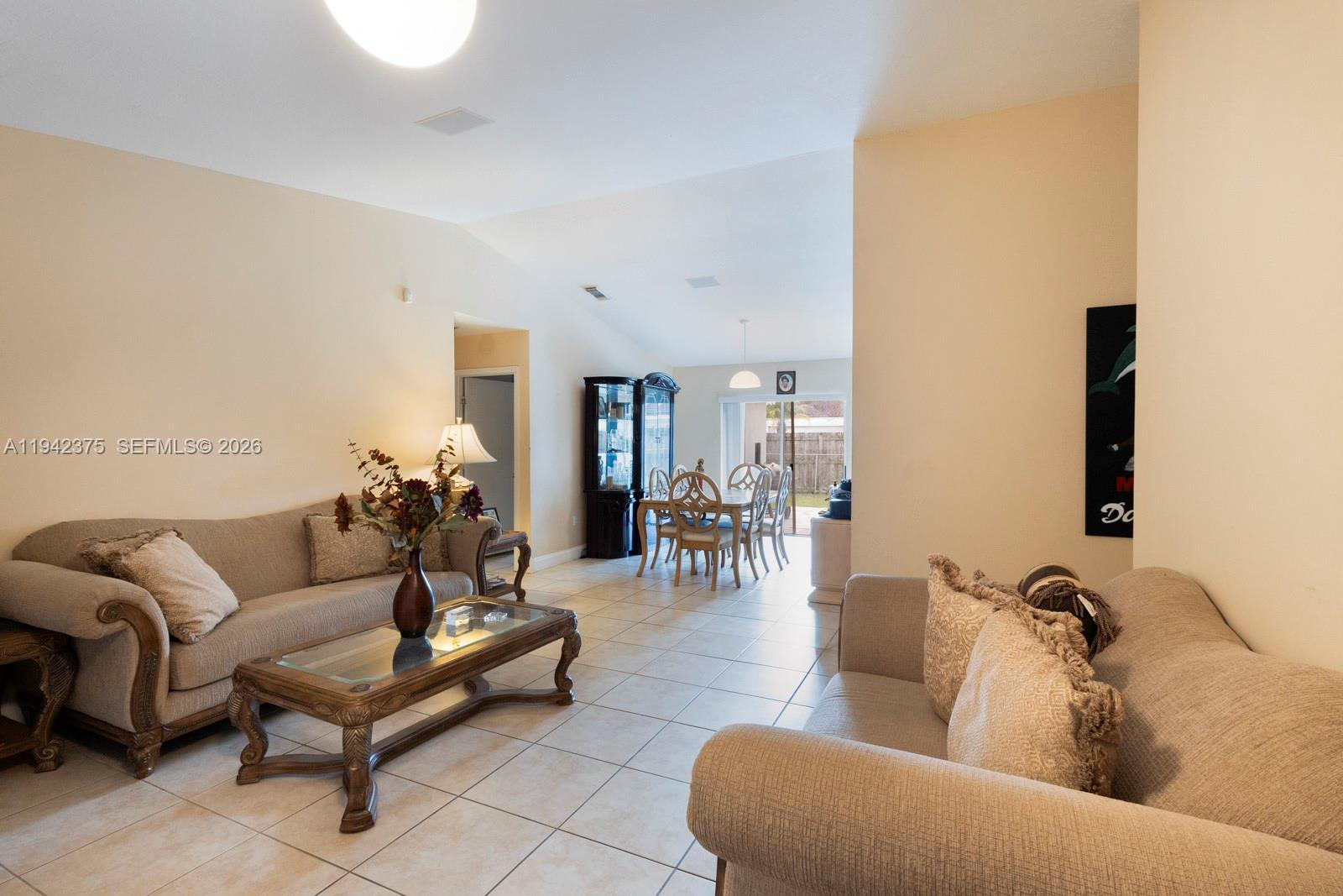 MAJESTIC ESTATES 1ST ADDN - Residential