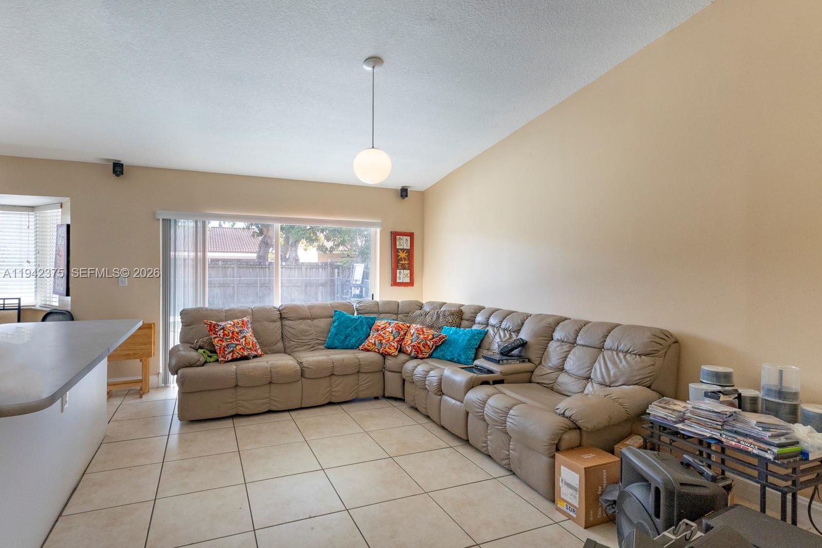 MAJESTIC ESTATES 1ST ADDN - Residential