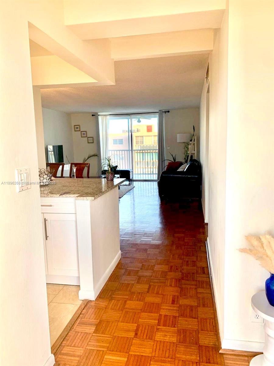 MEADOWBROOK TOWERS CONDO - Residential