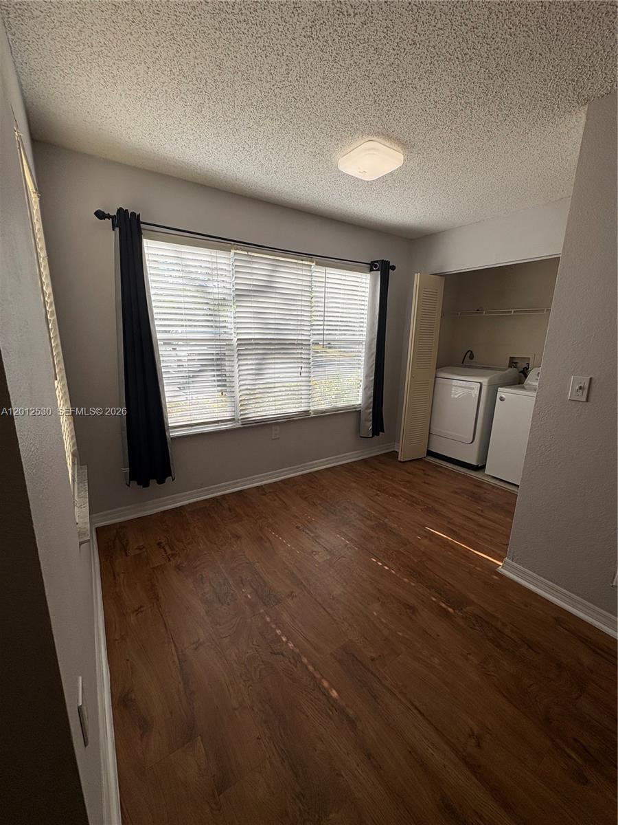 ISLES AT LAGO MAR CONDO - Residential Lease