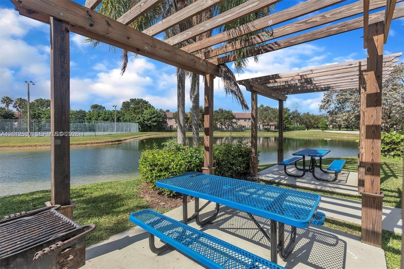 ISLES AT LAGO MAR CONDO - Residential Lease