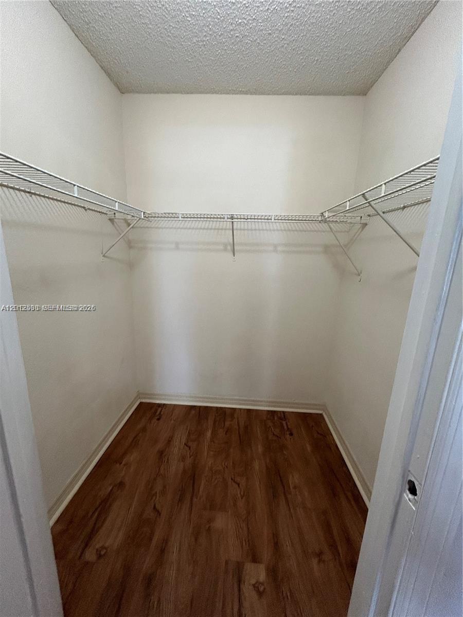 ISLES AT LAGO MAR CONDO - Residential Lease