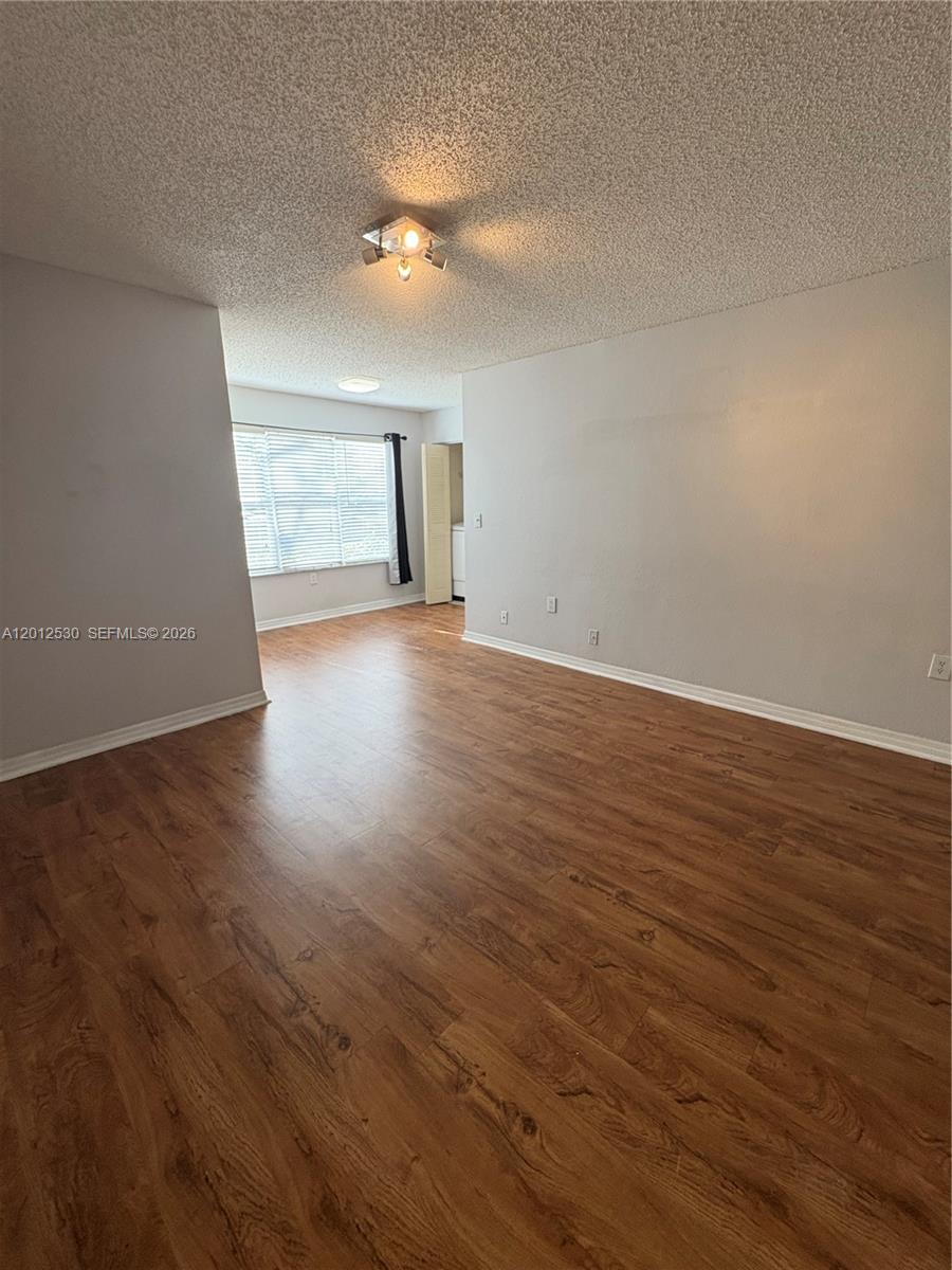 ISLES AT LAGO MAR CONDO - Residential Lease