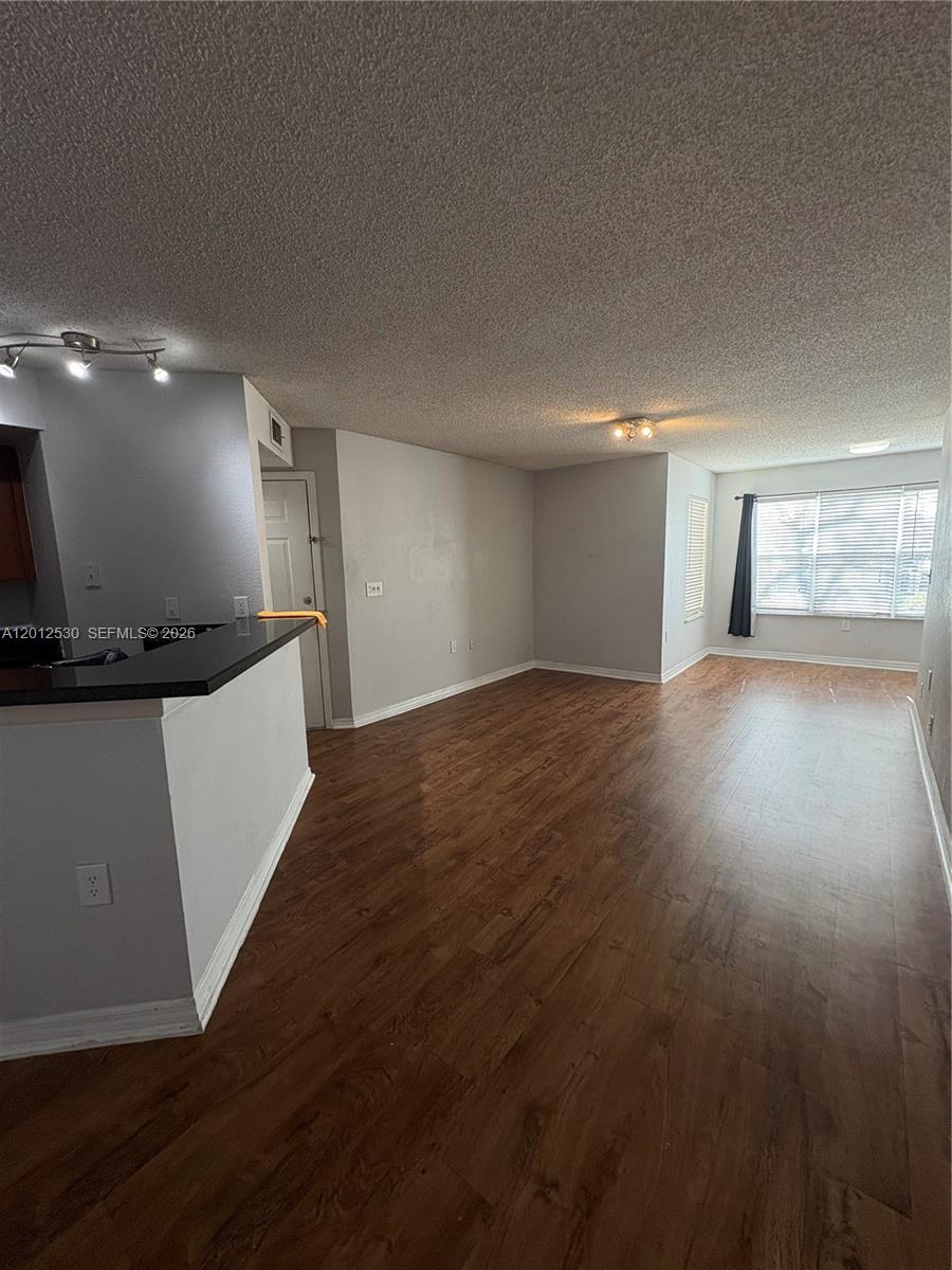 ISLES AT LAGO MAR CONDO - Residential Lease