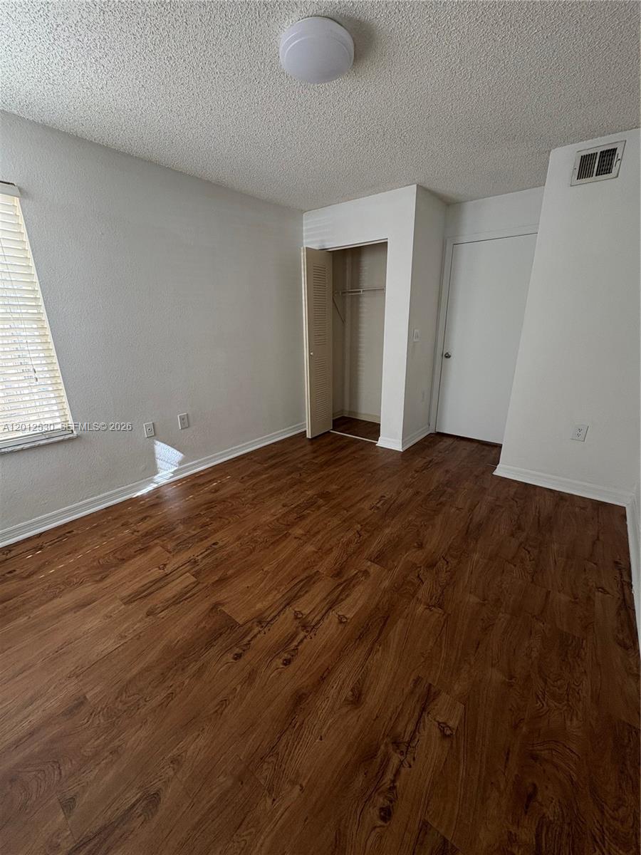 ISLES AT LAGO MAR CONDO - Residential Lease