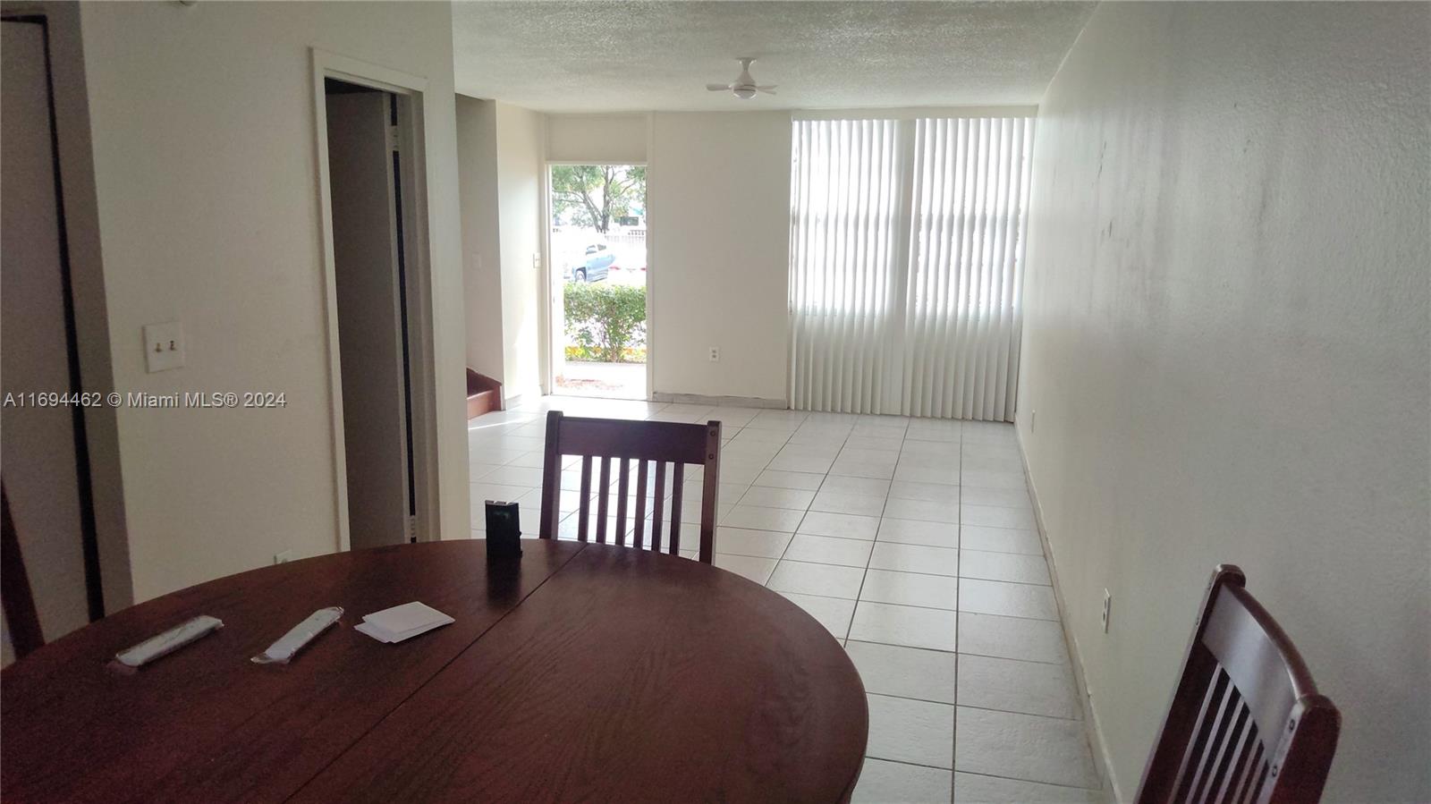 LEE PARK CONDO - Residential