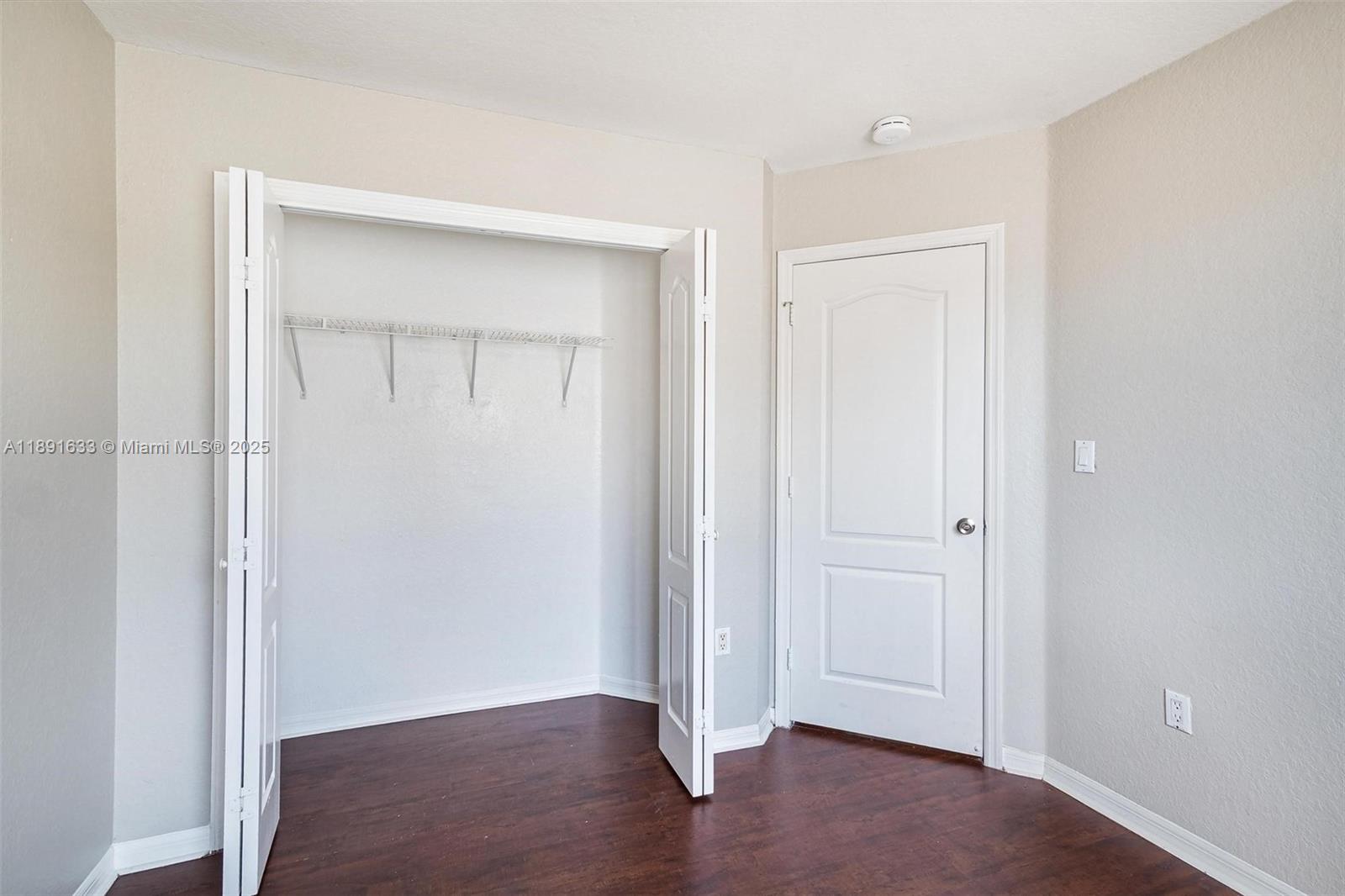 CHRISTINA AT THE HAMMOCKS - Residential