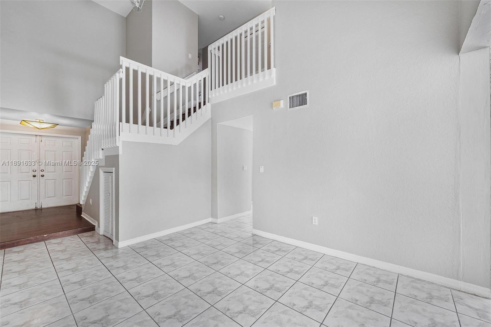 CHRISTINA AT THE HAMMOCKS - Residential