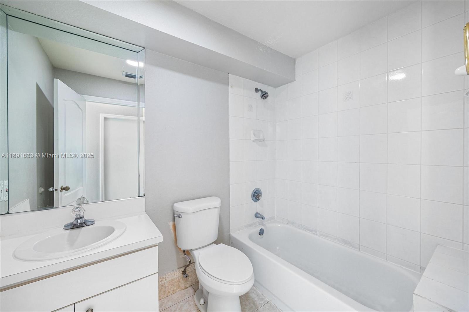 CHRISTINA AT THE HAMMOCKS - Residential