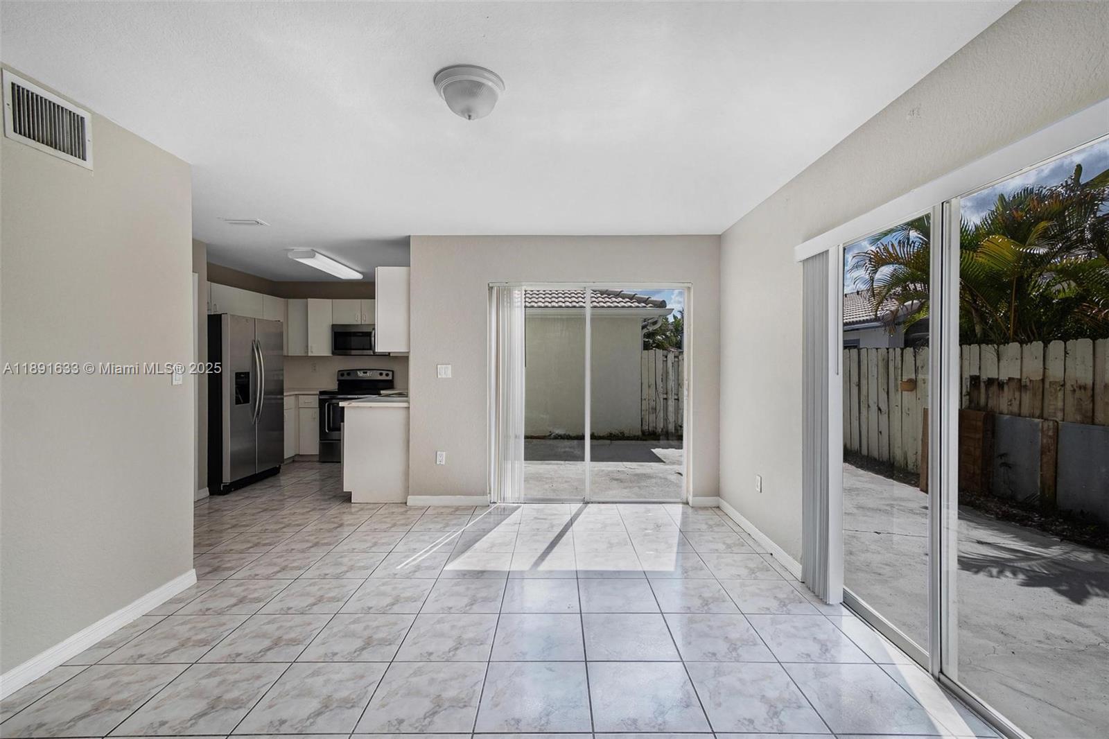 CHRISTINA AT THE HAMMOCKS - Residential