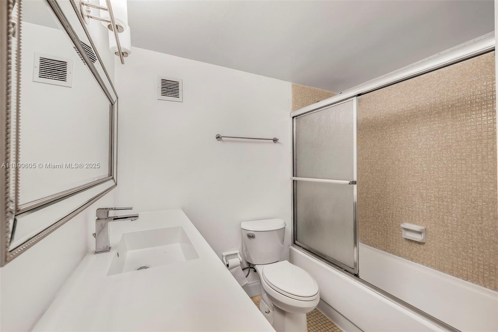 MIRADOR 1200 CONDO - Residential