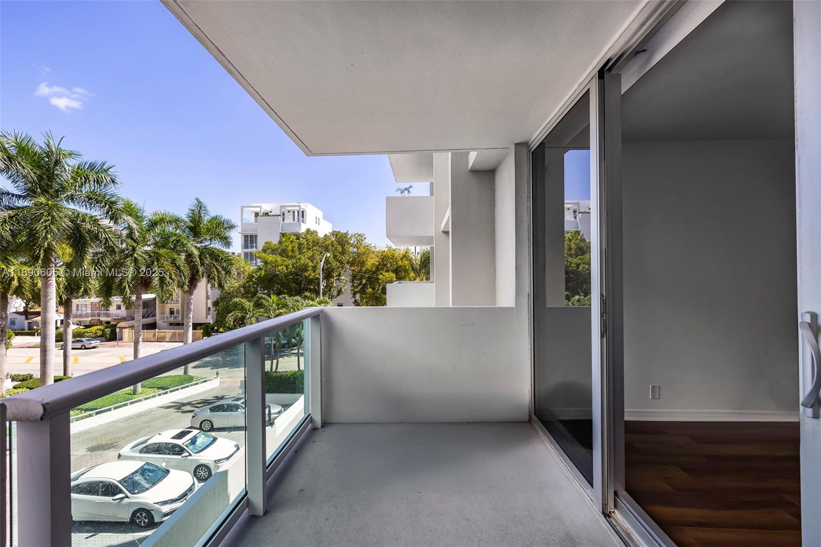 MIRADOR 1200 CONDO - Residential
