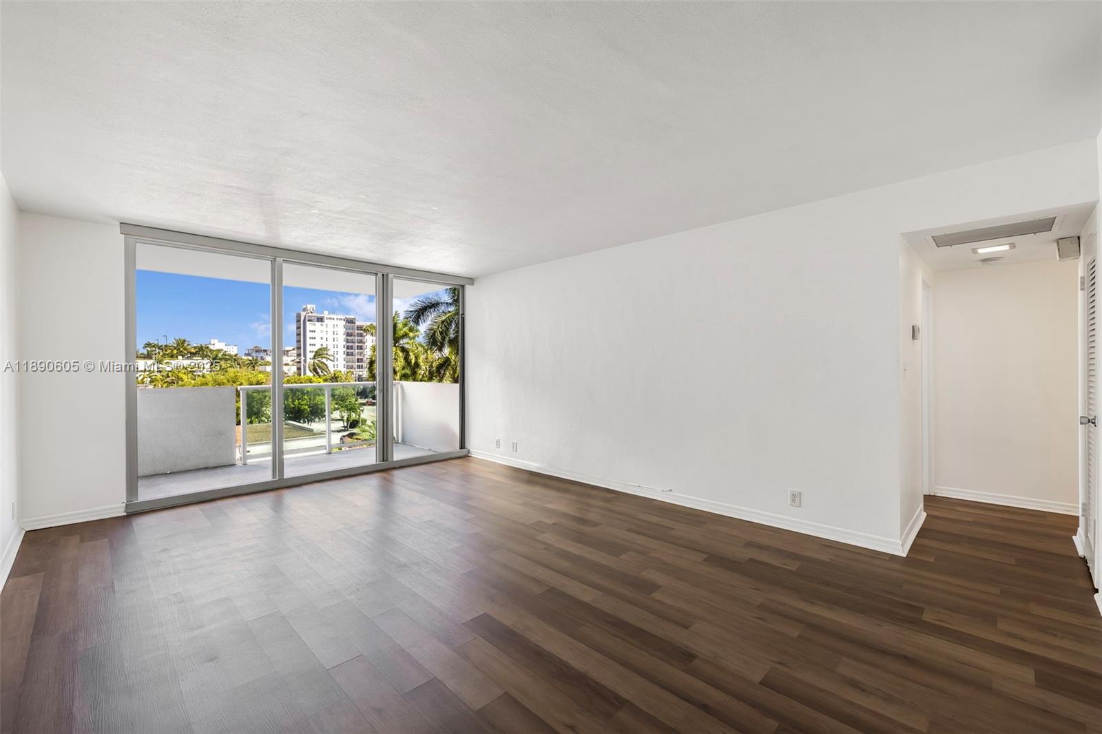 MIRADOR 1200 CONDO - Residential