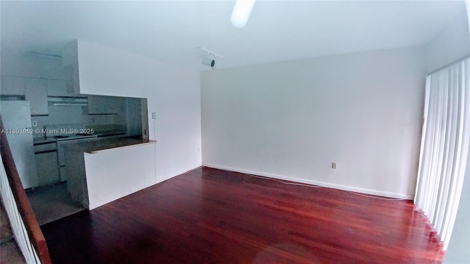 Rental Property at 17485 Nw 67th Ct E-21, Hialeah, Miami-Dade County, Florida - Bedrooms: 1 
Bathrooms: 1  - $1,900 MO.