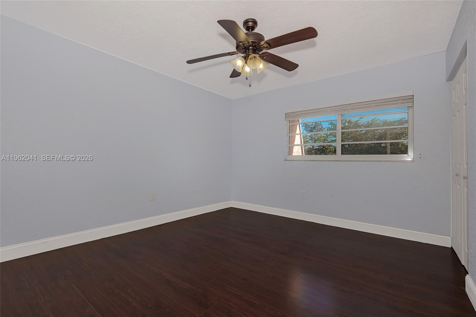 LAGUNA CLUB EAST CONDO - Residential