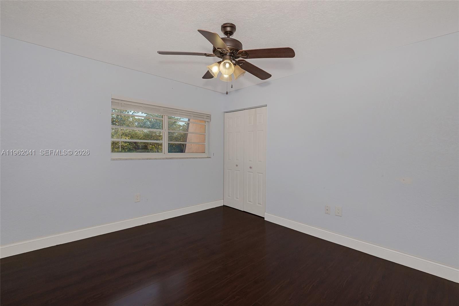 LAGUNA CLUB EAST CONDO - Residential