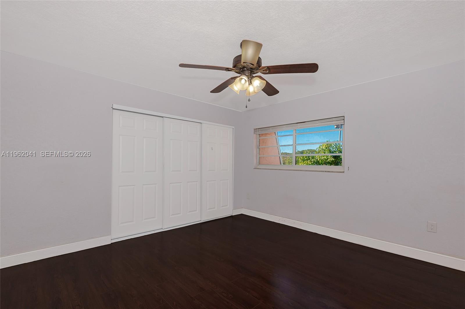 LAGUNA CLUB EAST CONDO - Residential