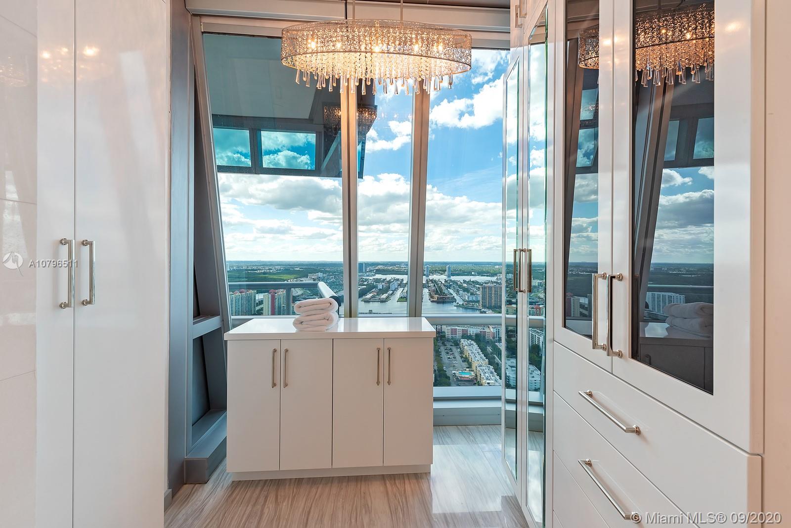 JADE OCEAN CONDO - Residential