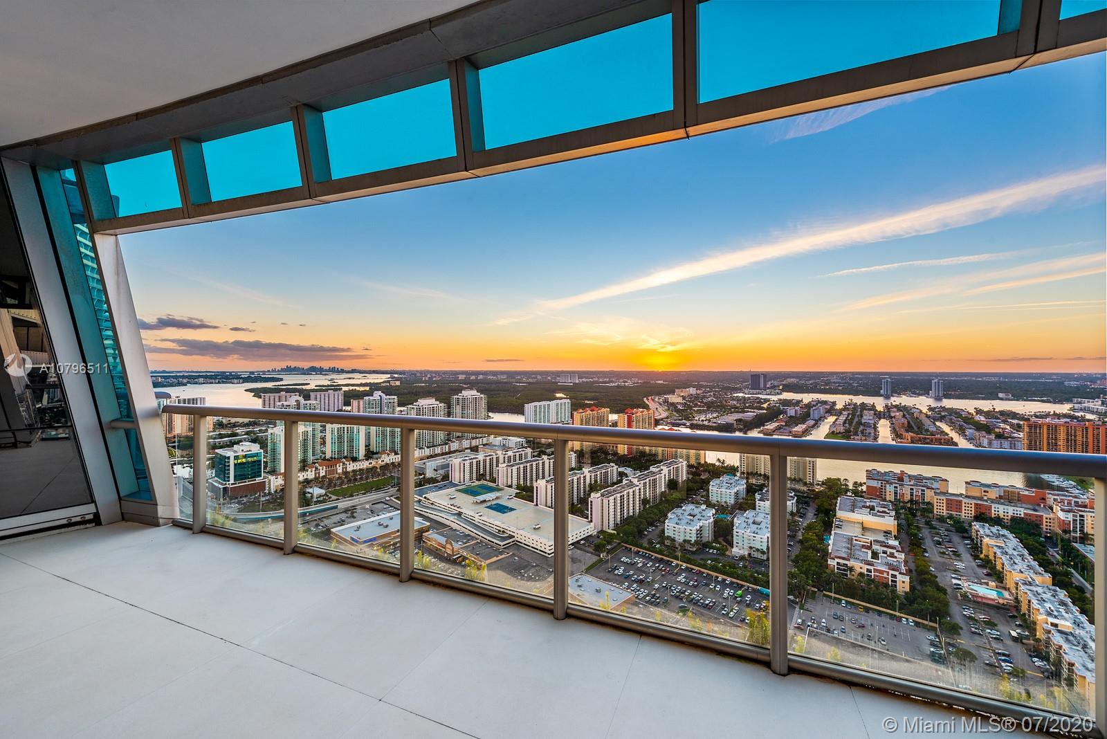 JADE OCEAN CONDO - Residential