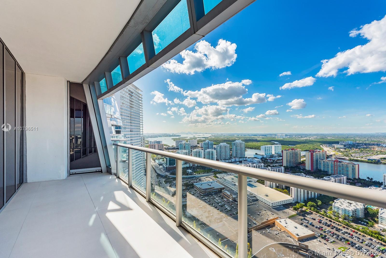 JADE OCEAN CONDO - Residential