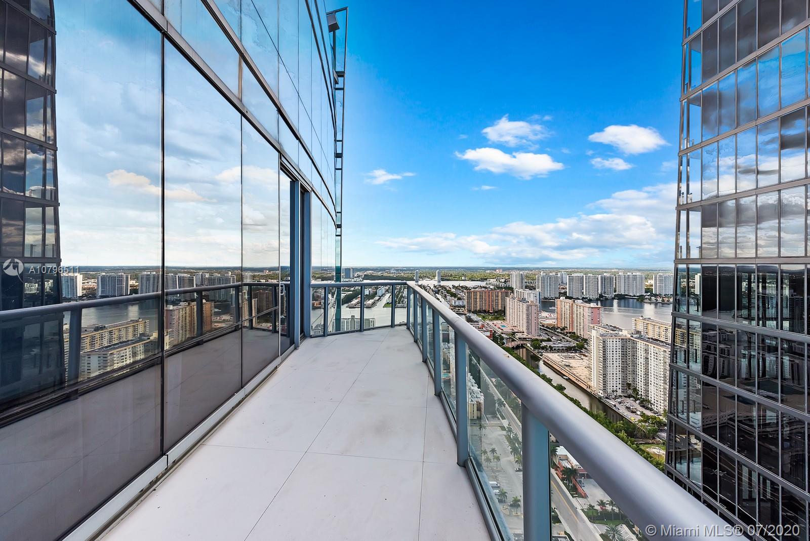 JADE OCEAN CONDO - Residential