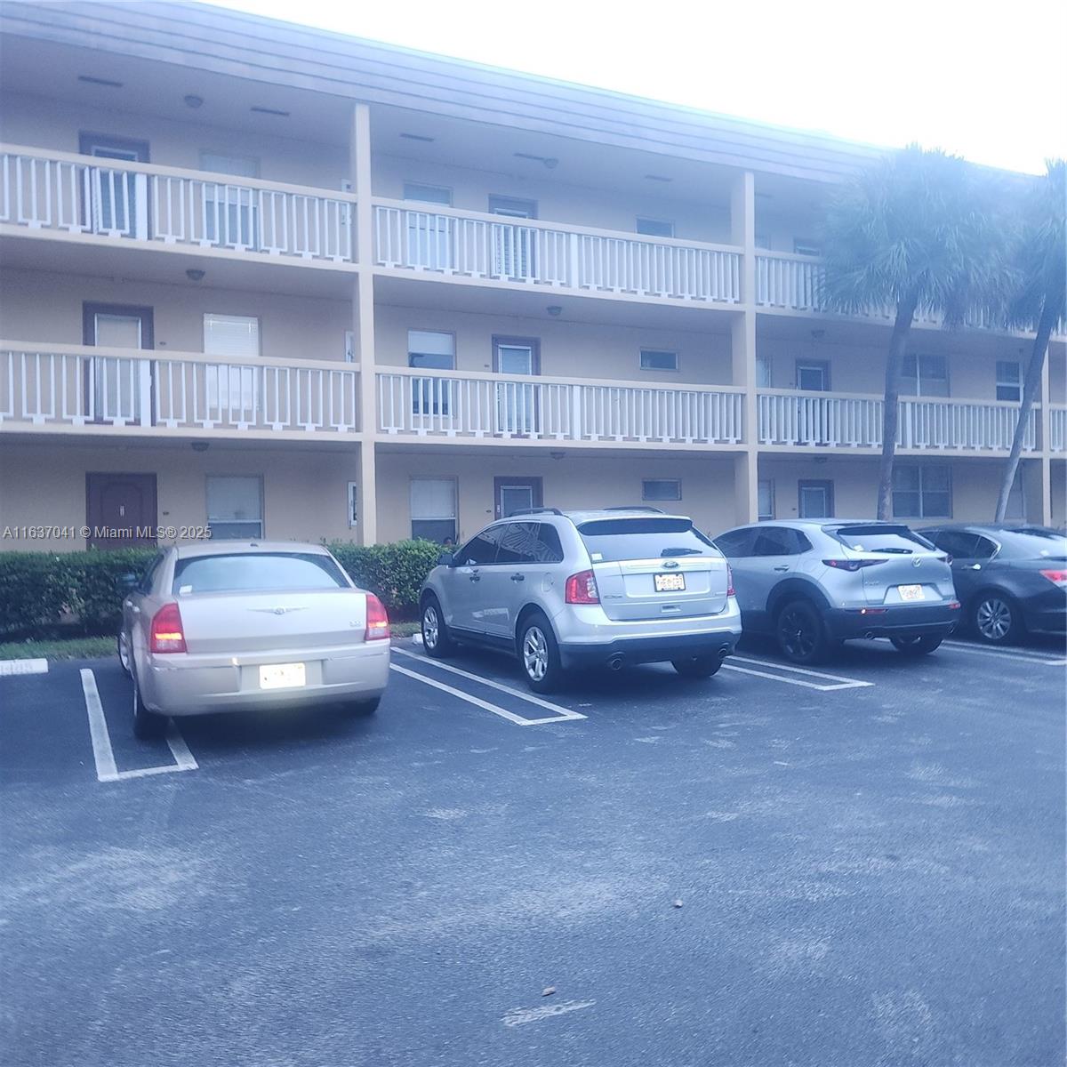 View photos, virtual tours, details... 5800 NW 64th Ave 108