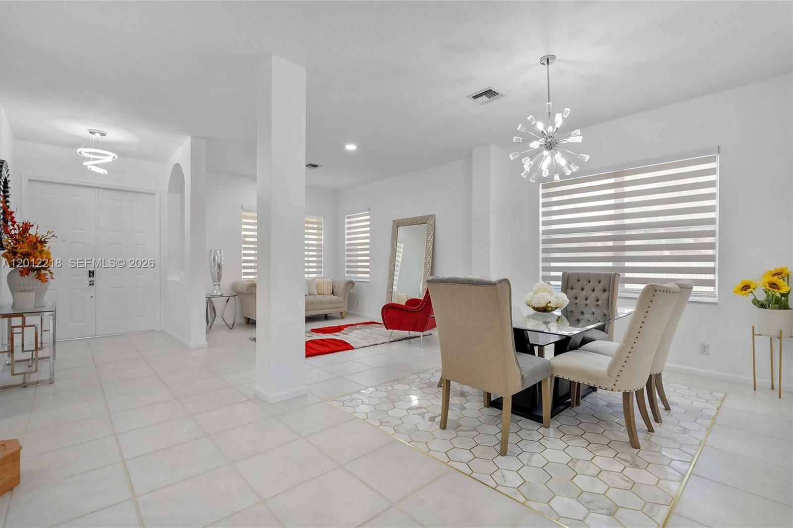 PEMBROKE SHORES - Residential