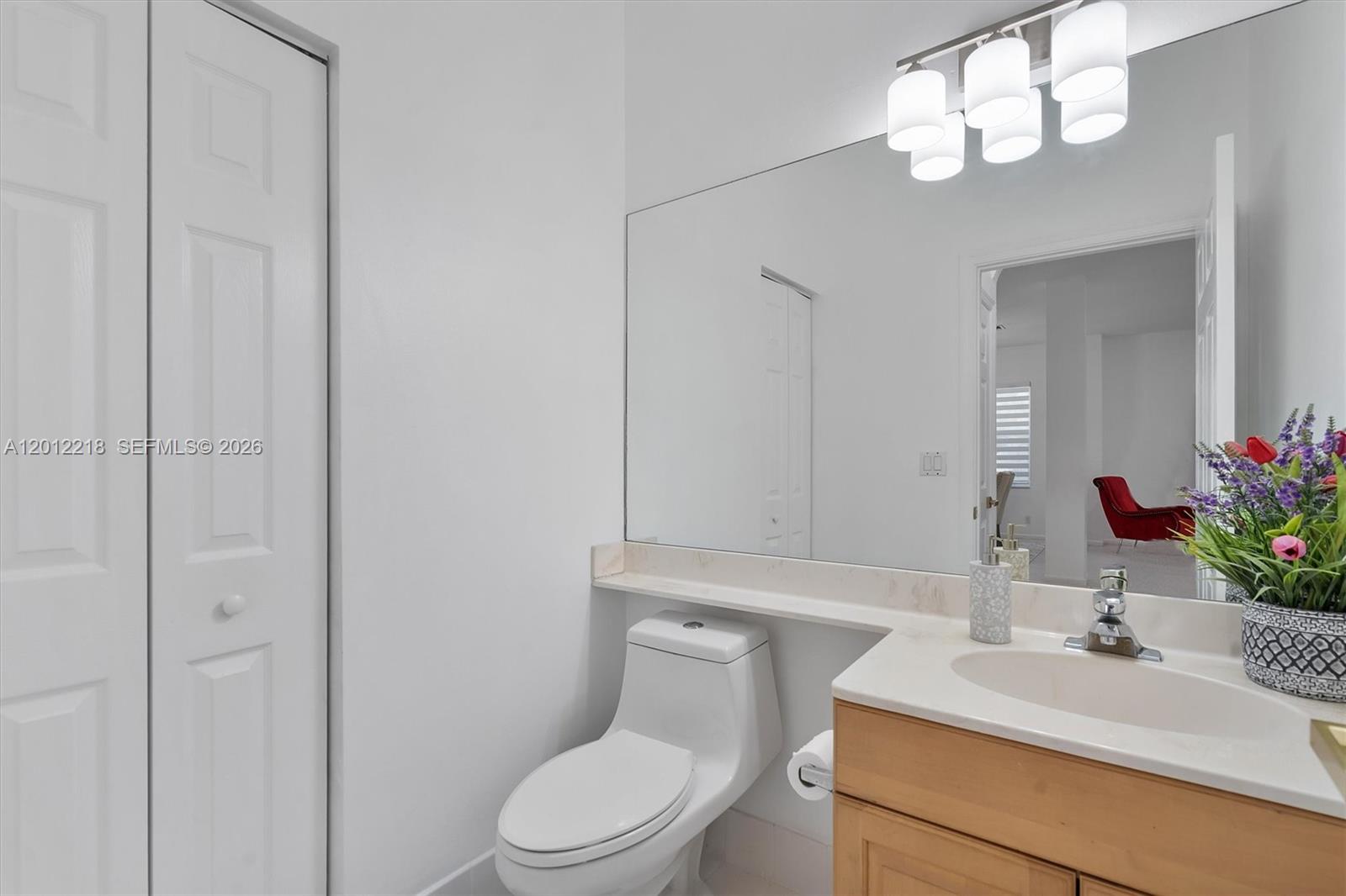 PEMBROKE SHORES - Residential