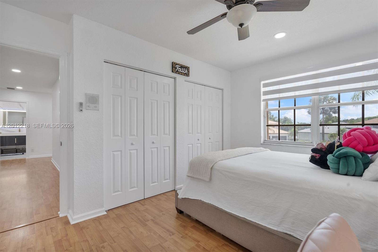 PEMBROKE SHORES - Residential
