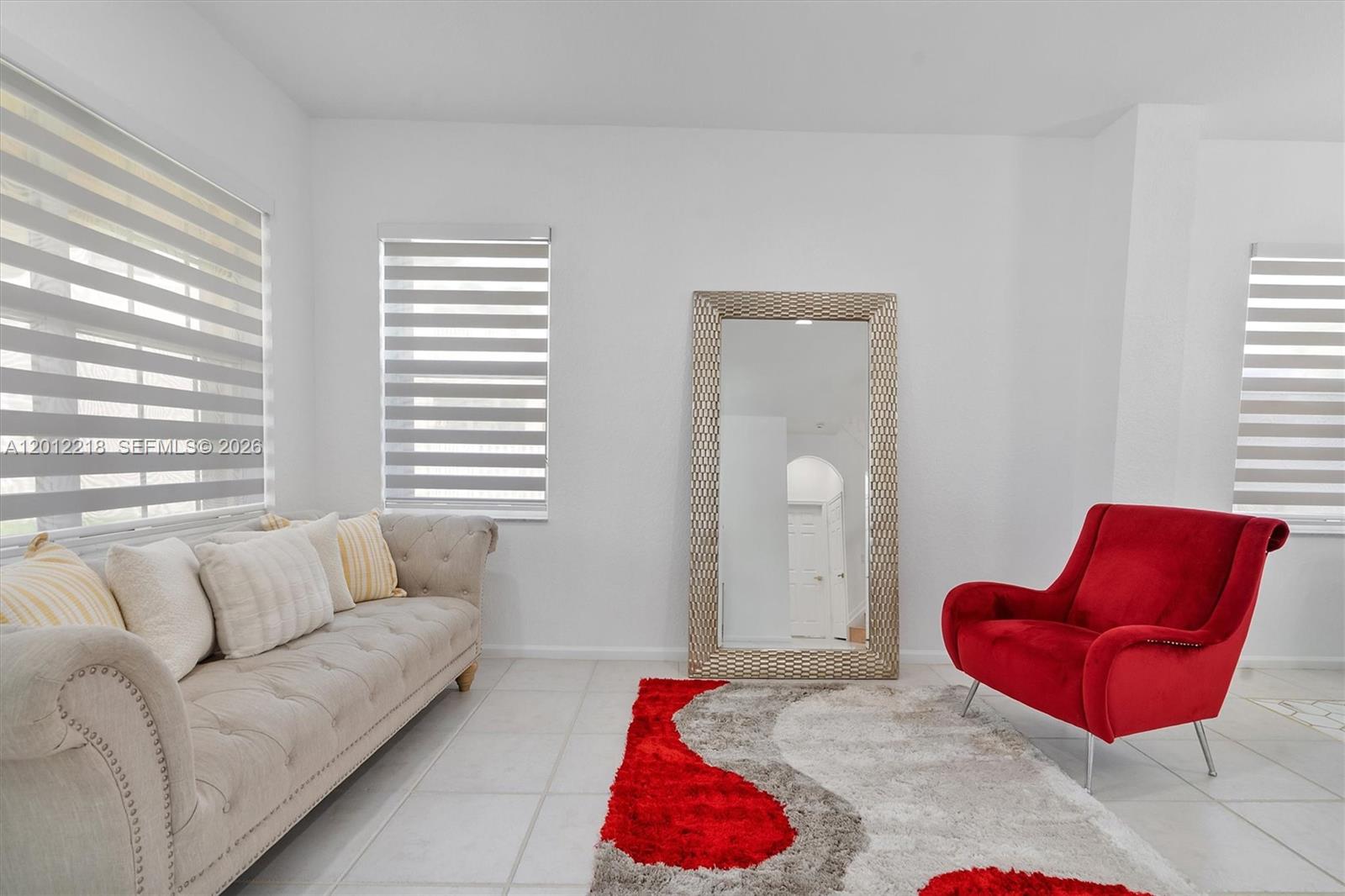 PEMBROKE SHORES - Residential