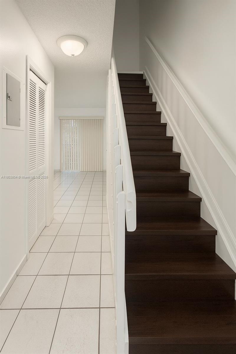 GRACE VILLAS II CONDO - Residential Lease