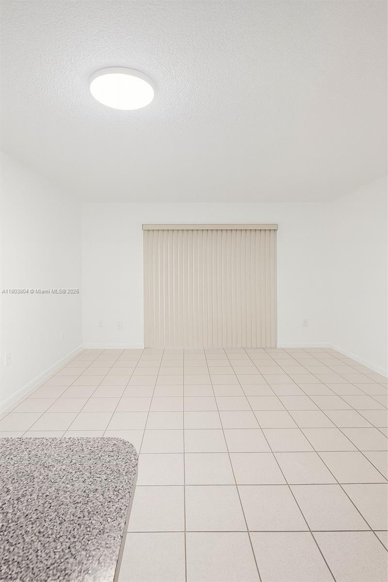 GRACE VILLAS II CONDO - Residential Lease