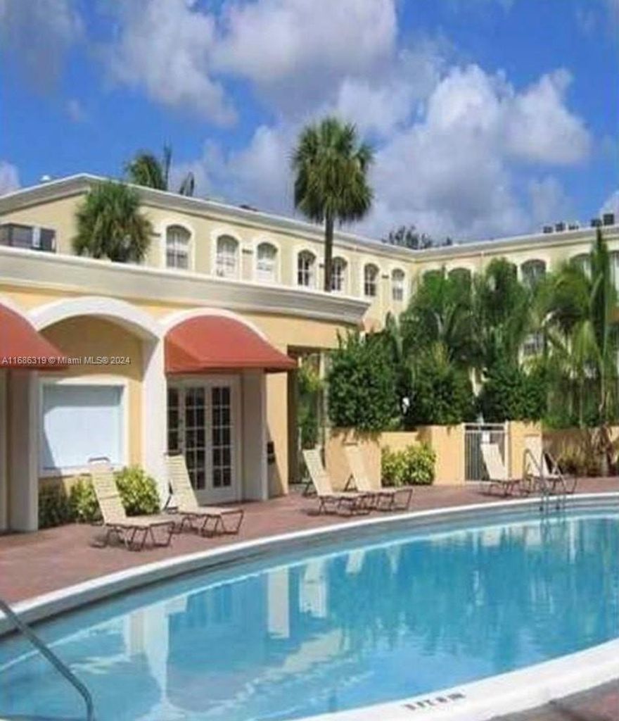 Investor Opportunity!!! well-maintained apartment (2/2 & 2.5 Bath) located in the well known city of Hialeah, FL. Each room is designed as a master bedroom, with private bathrooms and walk-in closets. The property has a beautiful view of the pool and garden. The community is in excellent condition and offers exceptional security, featuring a fenced perimeter and security patrol services. Please note that the apartment is currently tenant-occupied until November 20, 2024. The condominium is subject to an assessment following a 40-year inspection. This opportunity is available for cash buyers only. Interested parties are invited to submit their offers along with proof of funds.