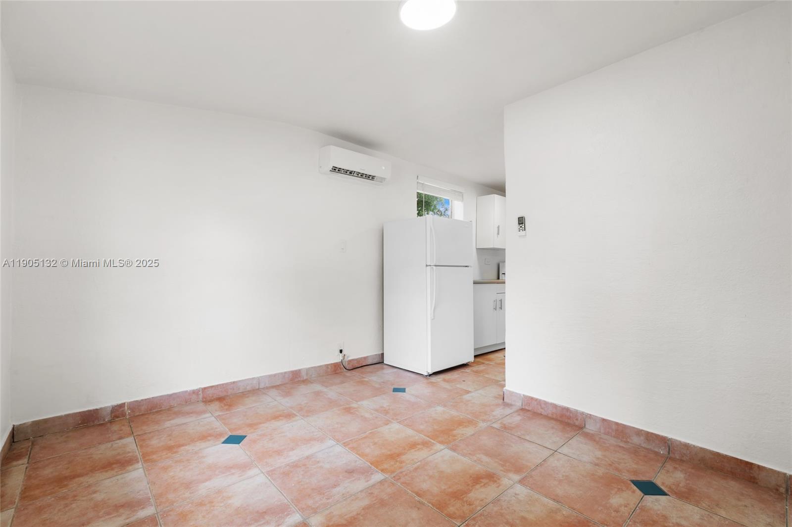 VEDADO - Residential Income