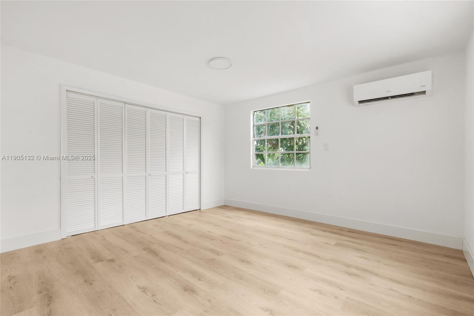 VEDADO - Residential Income