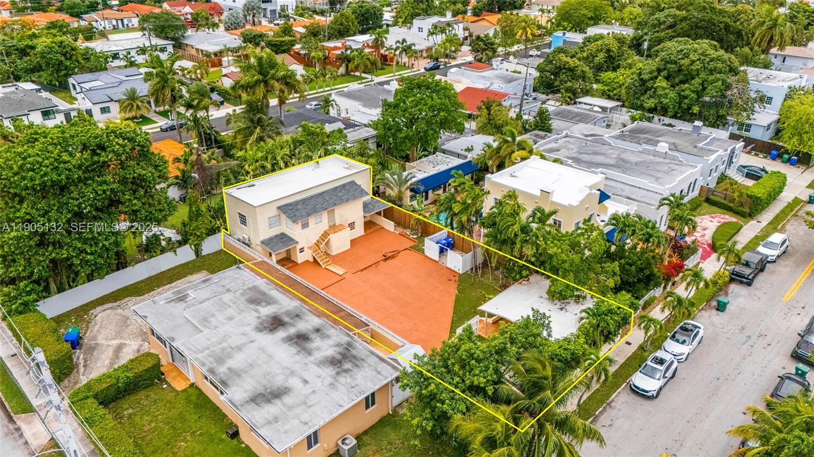 VEDADO - Residential Income