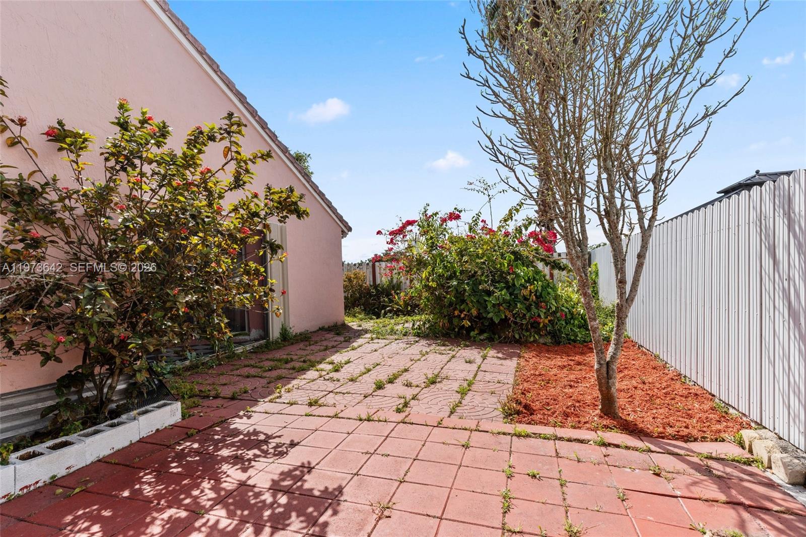 CHANTARELLE AT THE HAMMOCK - Residential