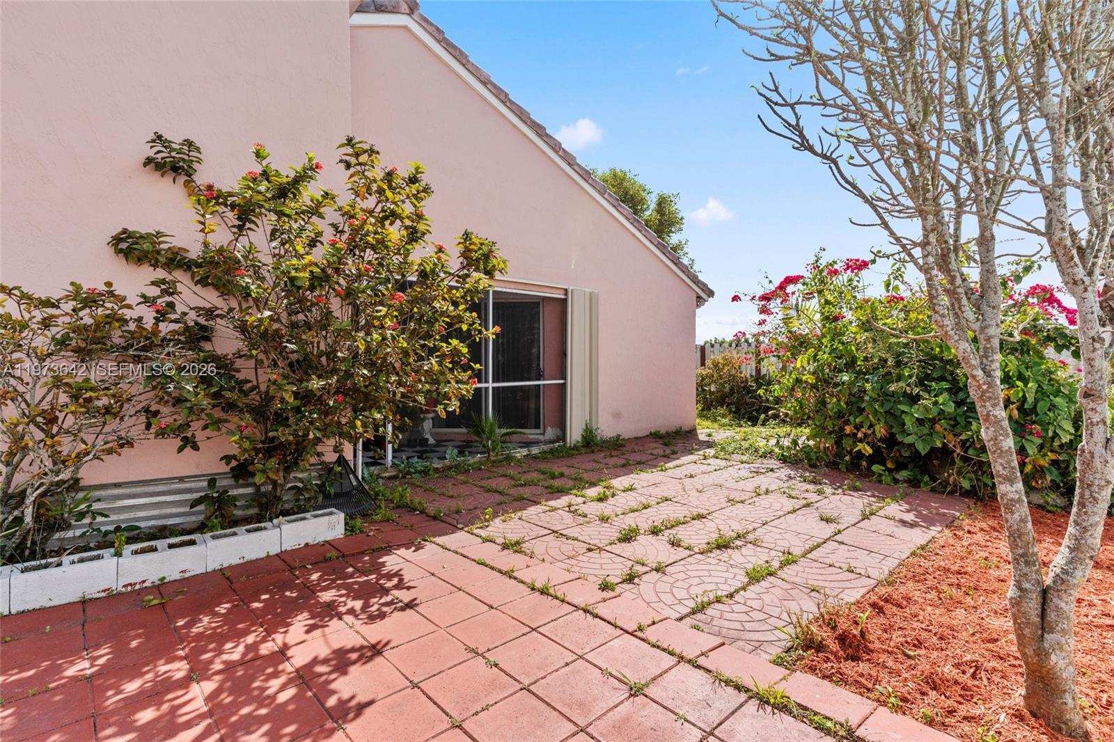 CHANTARELLE AT THE HAMMOCK - Residential