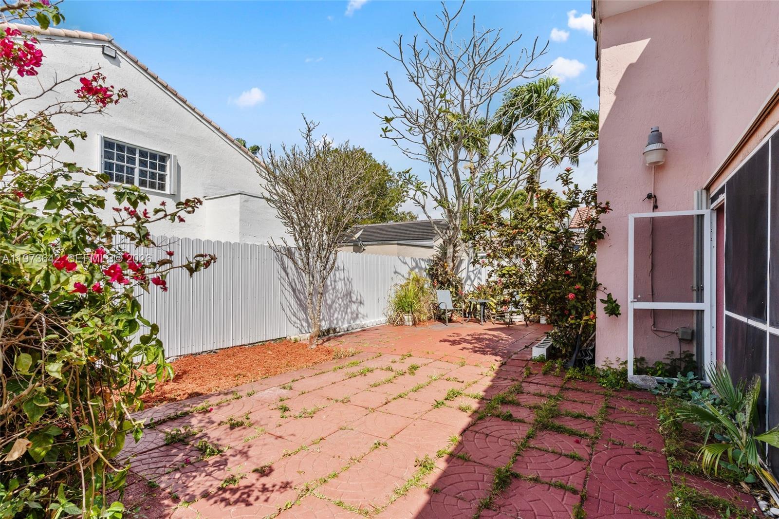 CHANTARELLE AT THE HAMMOCK - Residential