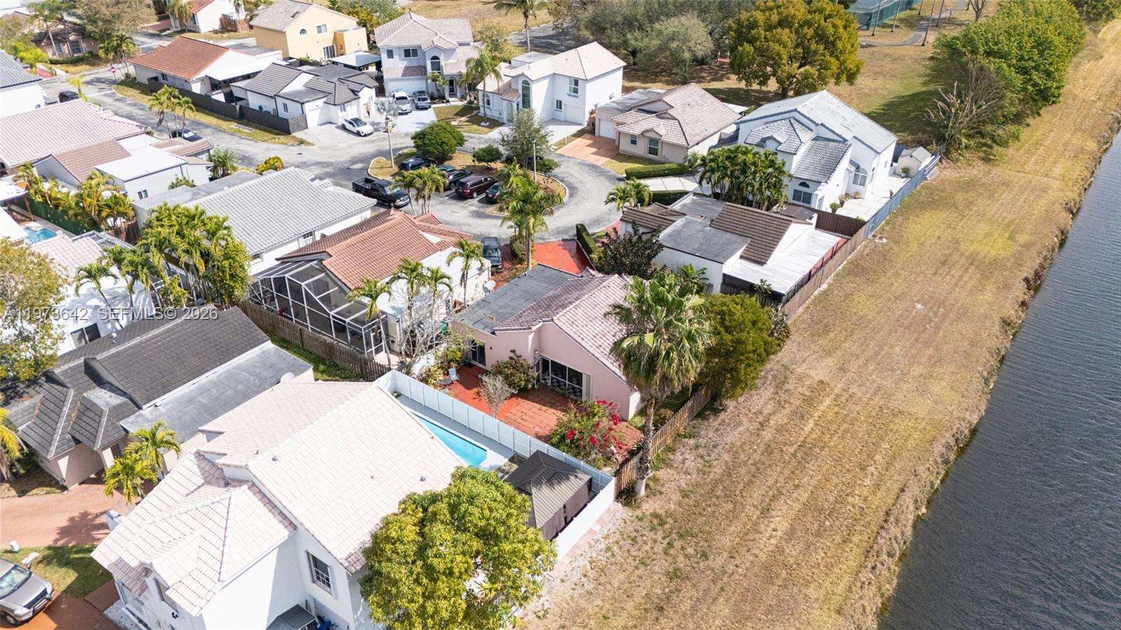 CHANTARELLE AT THE HAMMOCK - Residential