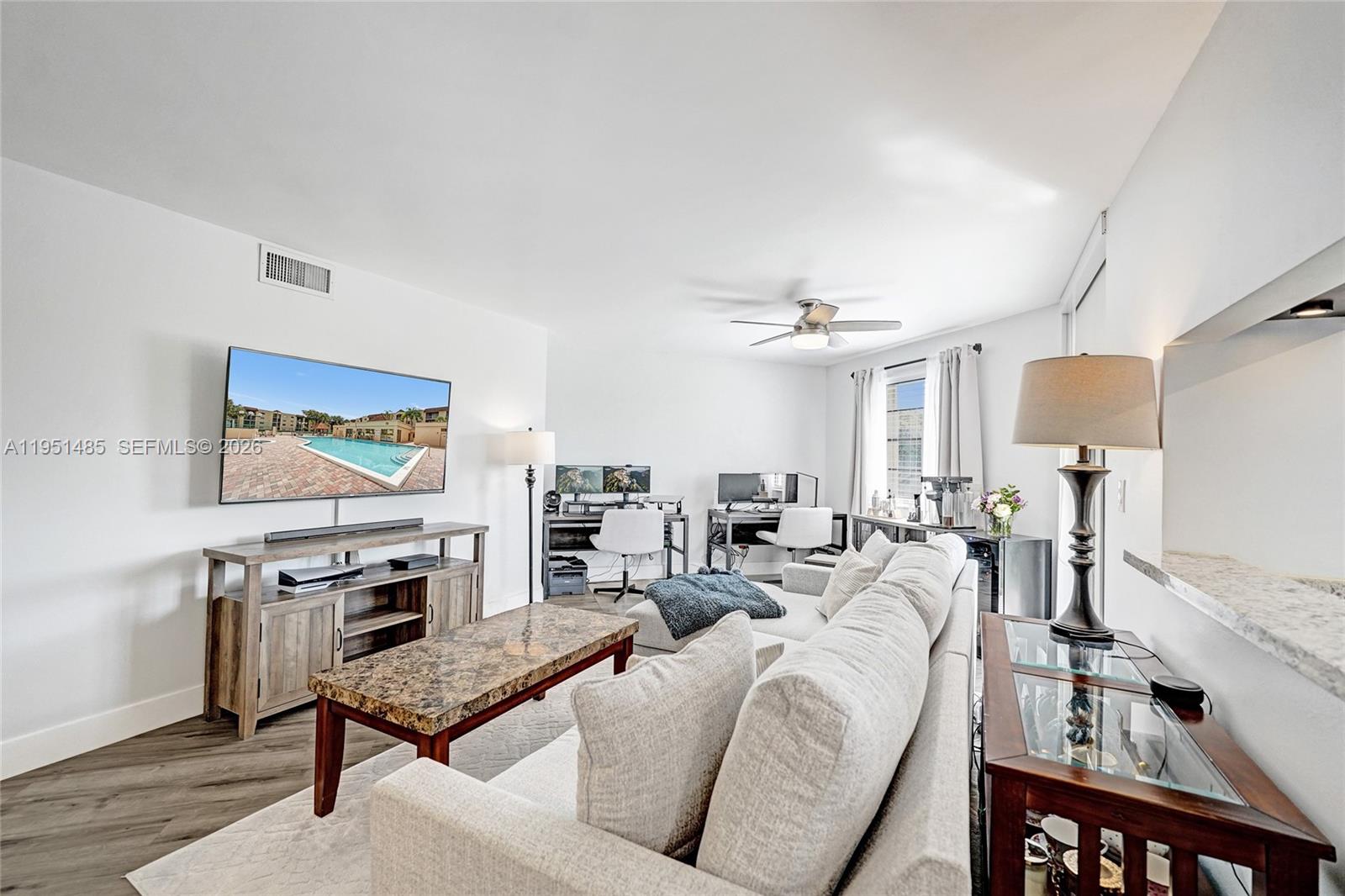 PLANTATION RACQUET CLUB - Residential