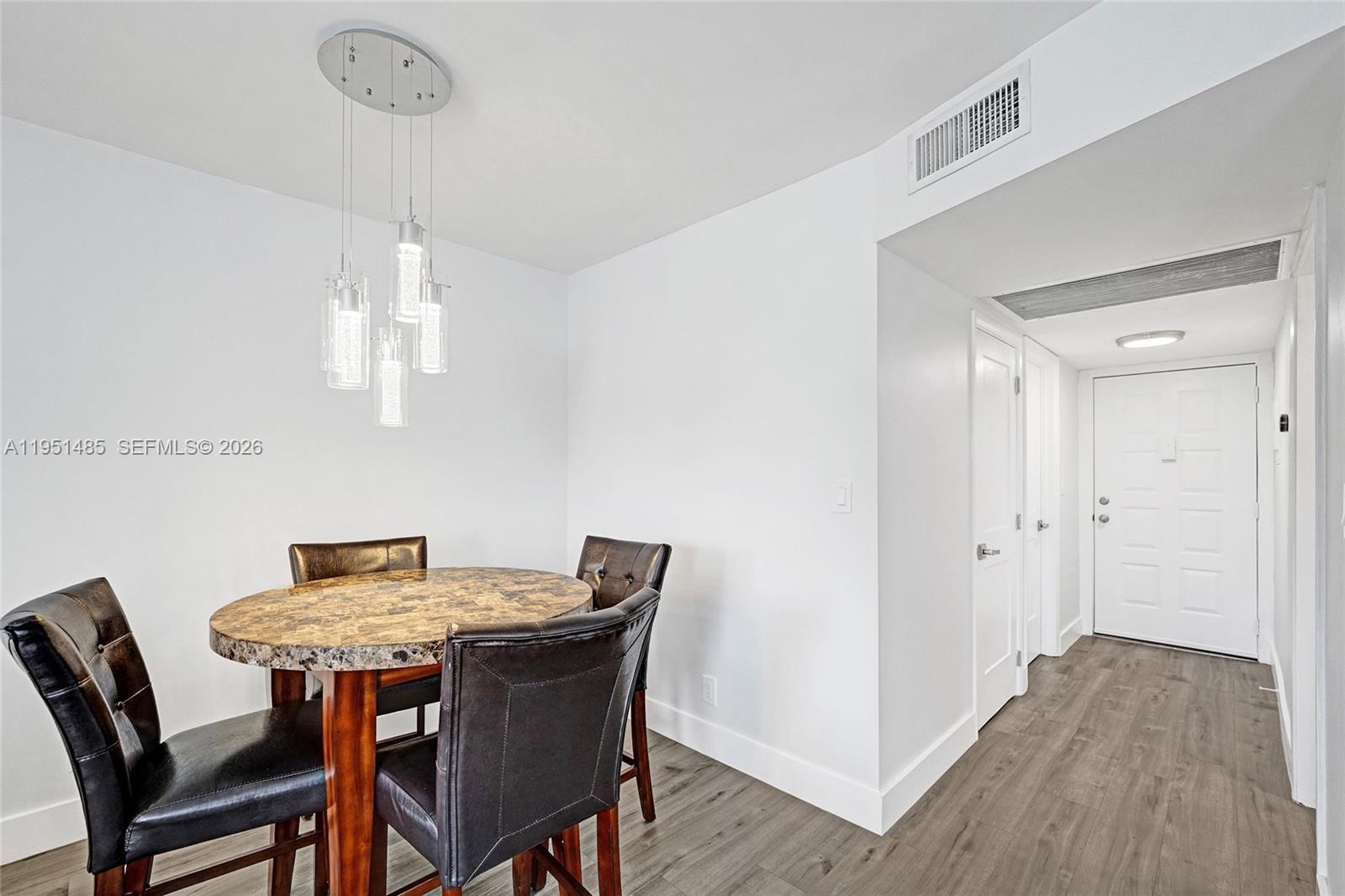 PLANTATION RACQUET CLUB - Residential