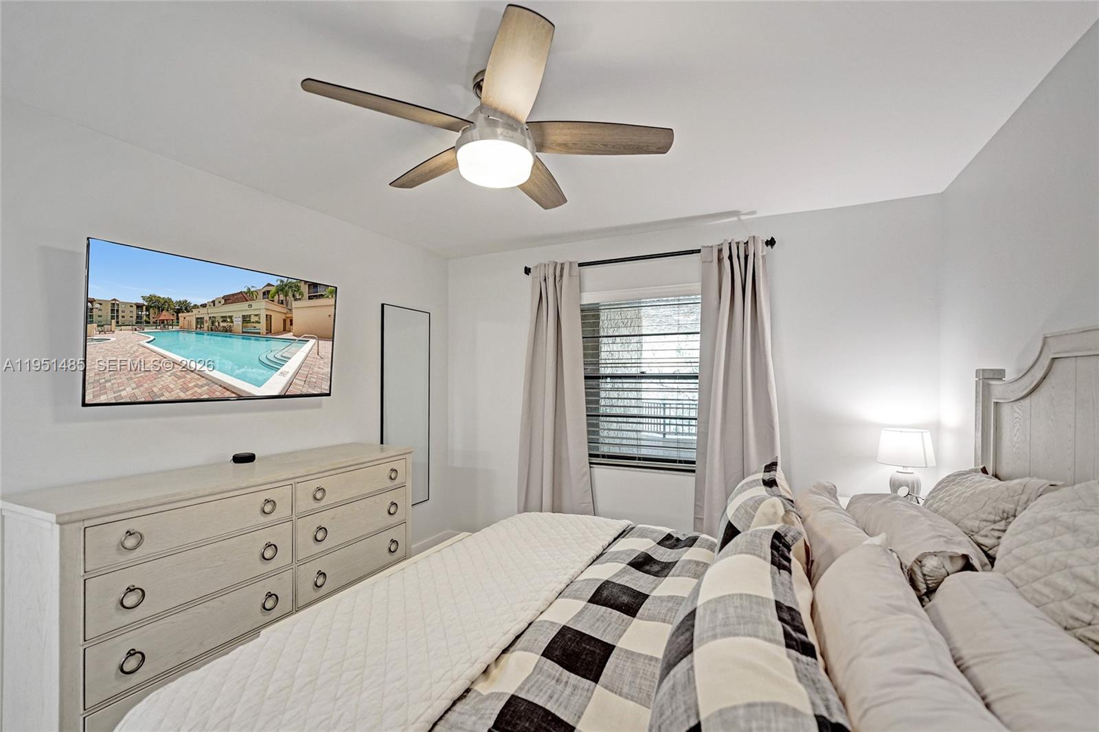 PLANTATION RACQUET CLUB - Residential