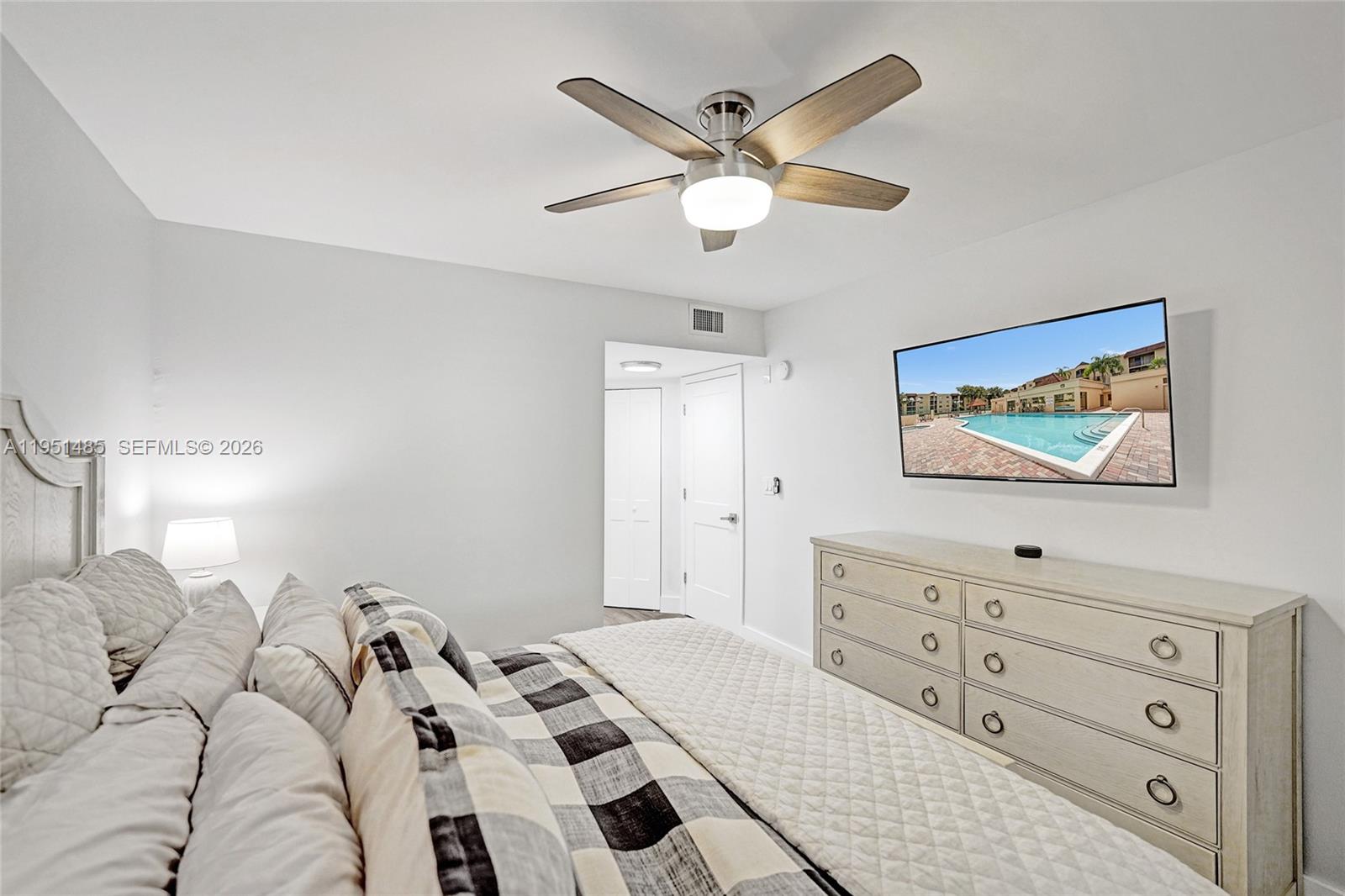 PLANTATION RACQUET CLUB - Residential