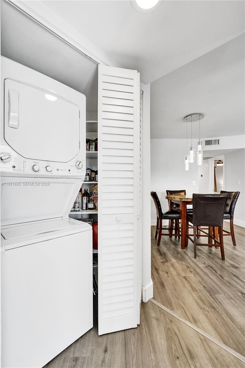 PLANTATION RACQUET CLUB - Residential